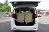 2020 Toyota Alphard Hybrid 2.5 G 4WD Van for sale, Japanese used car export - photo 28 of 30 | GULJI TRADERS