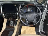 2020 Toyota Alphard Hybrid G 4WD Van for sale, Japanese used car export - photo 6 of 8 | GULJI TRADERS