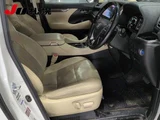 2020 Toyota Alphard Hybrid 4WD Hybrid Lounge S Van for sale, Japanese used car export - photo 5 of 10 | GULJI TRADERS