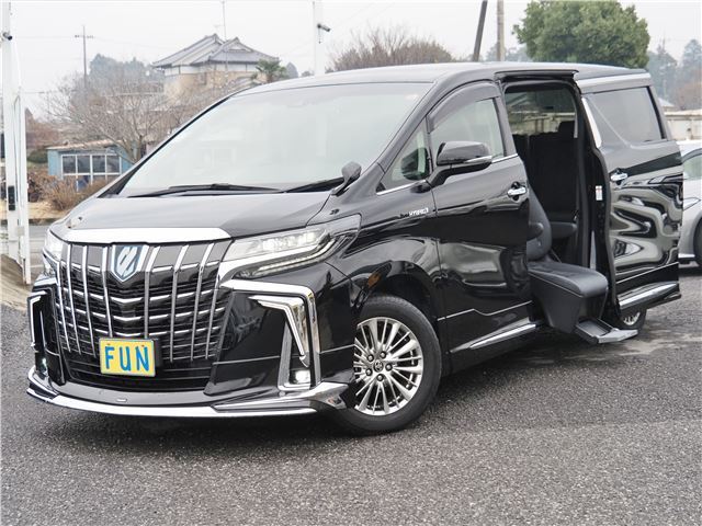 2021 Toyota Alphard Hybrid SR - photo 1 2021 Toyota Alphard Hybrid SR Van for sale, Japanese used car export - photo 1 of 66 | GULJI TRADERS