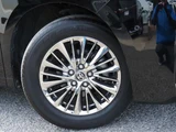 2021 Toyota Alphard Hybrid Lounge Van for sale, Japanese used car export - photo 16 of 69 | GULJI TRADERS
