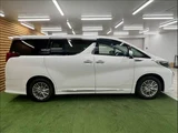 2021 Toyota Alphard Hybrid Van for sale, Japanese used car export - photo 15 of 20 | GULJI TRADERS