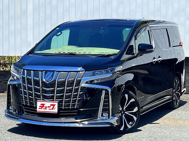2021 Toyota Alphard Hybrid Lounge Van for sale, Japanese used car export - photo 1 of 28 | GULJI TRADERS