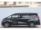 2021 Toyota Alphard Hybrid Lounge Van for sale, Japanese used car export - photo 12 of 64 | GULJI TRADERS