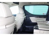 2021 Toyota Alphard Hybrid Lounge Van for sale, Japanese used car export - photo 16 of 64 | GULJI TRADERS