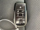 2021 Toyota Alphard Hybrid SR 4WD Van for sale, Japanese used car export - photo 19 of 24 | GULJI TRADERS