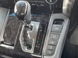 2021 Toyota Alphard Hybrid SR 4WD Van for sale, Japanese used car export - photo 18 of 24 | GULJI TRADERS