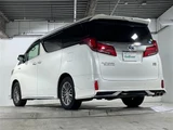 2021 Toyota Alphard Hybrid Lounge S 4WD Van for sale, Japanese used car export - photo 2 of 24 | GULJI TRADERS