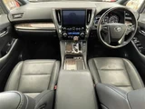 2021 Toyota Alphard Hybrid Lounge S 4WD Van for sale, Japanese used car export - photo 5 of 24 | GULJI TRADERS