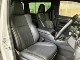 2021 Toyota Alphard Hybrid Hybrid 2.5 Lounge S E-Four Van for sale, Japanese used car export - photo 4 of 10 | GULJI TRADERS