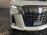 2021 Toyota Alphard Hybrid 2.5 S GOLD Van for sale, Japanese used car export - photo 4 of 30 | GULJI TRADERS