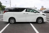 2021 Toyota Alphard Hybrid SR Van for sale, Japanese used car export - photo 8 of 30 | GULJI TRADERS