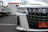 2021 Toyota Alphard Hybrid Van for sale, Japanese used car export - photo 24 of 30 | GULJI TRADERS