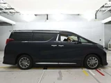 2021 Toyota Alphard Hybrid Lounge S 4WD Van for sale, Japanese used car export - photo 3 of 11 | GULJI TRADERS