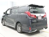 2021 Toyota Alphard Hybrid Lounge S 4WD Van for sale, Japanese used car export - photo 6 of 11 | GULJI TRADERS