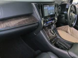 2021 Toyota Alphard Hybrid Lounge Van for sale, Japanese used car export - photo 3 of 5 | GULJI TRADERS