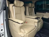 2022 Toyota Alphard Hybrid Hybrid 2.5 Lounge S E-Four 4WD Van for sale, Japanese used car export - photo 48 of 79 | GULJI TRADERS