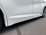 2022 Toyota Alphard Hybrid Hybrid 2.5 Lounge S E-Four 4WD Van for sale, Japanese used car export - photo 71 of 79 | GULJI TRADERS