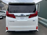 2022 Toyota Alphard Hybrid Hybrid 2.5 Lounge S E-Four 4WD Van for sale, Japanese used car export - photo 72 of 79 | GULJI TRADERS