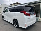 2022 Toyota Alphard Hybrid Hybrid 2.5 Lounge S E-Four 4WD Van for sale, Japanese used car export - photo 75 of 79 | GULJI TRADERS