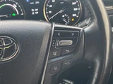 2022 Toyota Alphard Hybrid Lounge S 4WD Van for sale, Japanese used car export - photo 16 of 24 | GULJI TRADERS