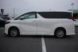 2022 Toyota Alphard Hybrid 2.5 SR Cpkg Van for sale, Japanese used car export - photo 12 of 30 | GULJI TRADERS
