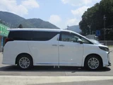 2022 Toyota Alphard Hybrid SR Van for sale, Japanese used car export - photo 4 of 9 | GULJI TRADERS
