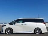 2023 Toyota Alphard Hybrid Lounge Van for sale, Japanese used car export - photo 7 of 50 | GULJI TRADERS