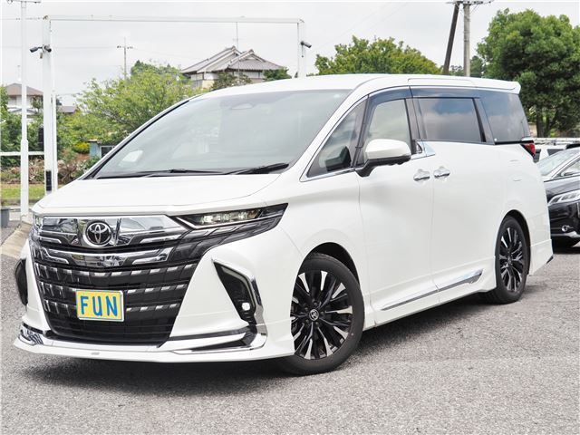 2023 Toyota Alphard Hybrid Lounge Van for sale, Japanese used car export - photo 1 of 80 | GULJI TRADERS