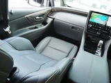 2023 Toyota Alphard Hybrid Lounge Van for sale, Japanese used car export - photo 77 of 80 | GULJI TRADERS