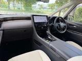 2023 Toyota Alphard Hybrid Hybrid 2.5 Lounge E-Four 4WD Van for sale, Japanese used car export - photo 6 of 73 | GULJI TRADERS
