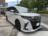 2023 Toyota Alphard Hybrid Hybrid 2.5 Lounge E-Four 4WD Van for sale, Japanese used car export - photo 9 of 73 | GULJI TRADERS