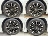 2023 Toyota Alphard Hybrid Hybrid 2.5 Lounge E-Four 4WD Van for sale, Japanese used car export - photo 21 of 73 | GULJI TRADERS