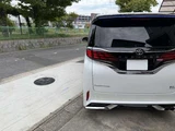 2023 Toyota Alphard Hybrid Hybrid 2.5 Lounge E-Four 4WD Van for sale, Japanese used car export - photo 41 of 73 | GULJI TRADERS
