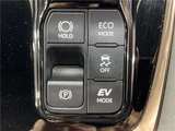 2023 Toyota Alphard Hybrid Hybrid Z Van for sale, Japanese used car export - photo 21 of 30 | GULJI TRADERS