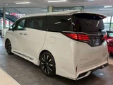 2023 Toyota Alphard Hybrid Hybrid 2.5 Lounge E-Four 4WD Van for sale, Japanese used car export - photo 5 of 66 | GULJI TRADERS