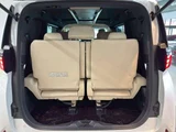 2023 Toyota Alphard Hybrid Hybrid 2.5 Lounge E-Four 4WD Van for sale, Japanese used car export - photo 8 of 66 | GULJI TRADERS