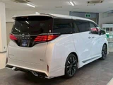 2023 Toyota Alphard Hybrid Hybrid 2.5 Lounge E-Four 4WD Van for sale, Japanese used car export - photo 11 of 66 | GULJI TRADERS