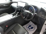 2023 Toyota Alphard Hybrid Hybrid 2.5 Lounge E-Four 4WD Van for sale, Japanese used car export - photo 3 of 42 | GULJI TRADERS