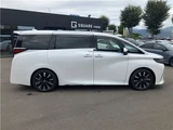 2023 Toyota Alphard Hybrid Lounge 4WD Van for sale, Japanese used car export - photo 8 of 71 | GULJI TRADERS