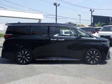 2023 Toyota Alphard Hybrid Lounge 4WD Van for sale, Japanese used car export - photo 4 of 27 | GULJI TRADERS