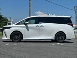 2023 Toyota Alphard Hybrid Lounge 4WD Van for sale, Japanese used car export - photo 54 of 69 | GULJI TRADERS