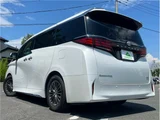 2023 Toyota Alphard Hybrid Lounge 4WD Van for sale, Japanese used car export - photo 61 of 69 | GULJI TRADERS