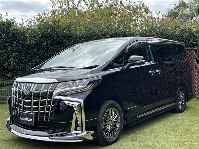 2023 Toyota Alphard Hybrid Lounge Van for sale, Japanese used car export - photo 1 of 62 | GULJI TRADERS