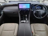 2023 Toyota Alphard Hybrid Lounge Van for sale, Japanese used car export - photo 16 of 50 | GULJI TRADERS