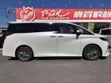 2023 Toyota Alphard Hybrid Hybrid 2.5 Z E-Four 4WD Van for sale, Japanese used car export - photo 9 of 57 | GULJI TRADERS