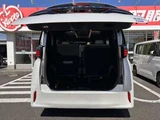 2023 Toyota Alphard Hybrid Hybrid 2.5 Z E-Four 4WD Van for sale, Japanese used car export - photo 50 of 57 | GULJI TRADERS