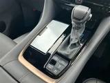 2023 Toyota Alphard Hybrid Z 4WD Van for sale, Japanese used car export - photo 23 of 24 | GULJI TRADERS
