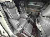 2023 Toyota Alphard Hybrid Lounge Van for sale, Japanese used car export - photo 15 of 23 | GULJI TRADERS