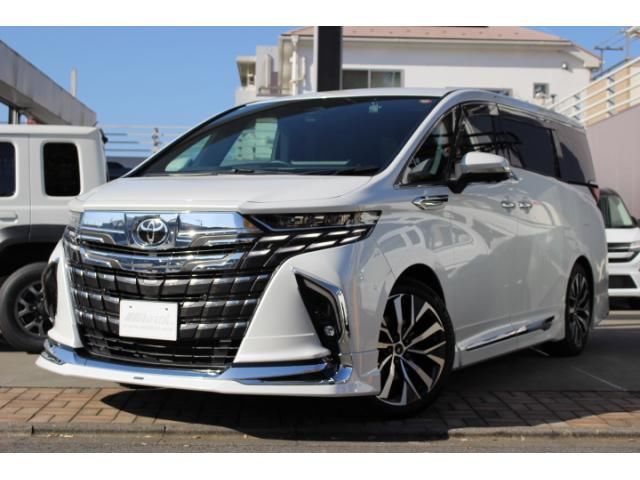 2023 Toyota Alphard Hybrid Lounge Van for sale, Japanese used car export - photo 1 of 17 | GULJI TRADERS